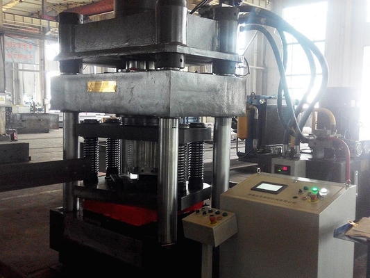 QJ25 CNC হাইড্রোলিক কোণ কাটার মেশিন কোণ কাটার ছাঁচ ঘোরানো সঙ্গে