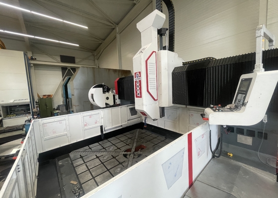 গ্যান্ট্রি উচ্চতা 800mm CNC গ্যান্ট্রি যন্ত্র ফ্ল্যাঞ্জ প্লেট ড্রিলিং মেশিন স্পিন্ডেল টেপার BT50