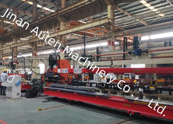 সুনির্দিষ্ট সিএনসি প্লেট পাঞ্চিং মেশিন 1200KN নামমাত্র শক্তি এবং সর্বোচ্চ শীট বেধ ক্ষমতা 6mm