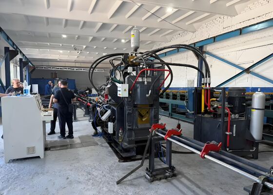 গ্যালভানাইজড এঙ্গেল স্টিল প্রসেসিং সিএনসি এঙ্গেল লাইন JNC1616 বায়ু শক্তি টাওয়ার উপাদান