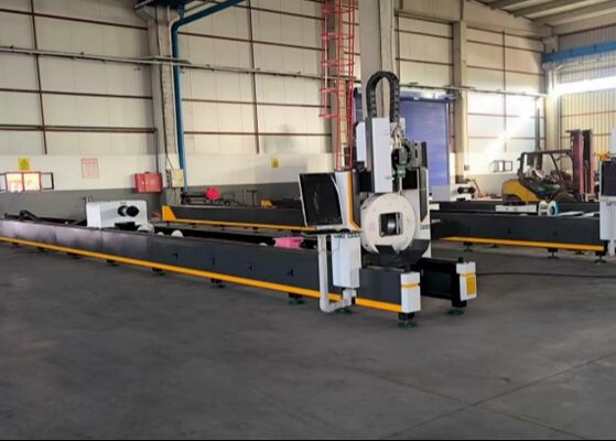 মডেল LC2412 CNC লেজার টিউব কাটিং মেশিন MAX6000 লেজার পাওয়ার ব্যবহার করে