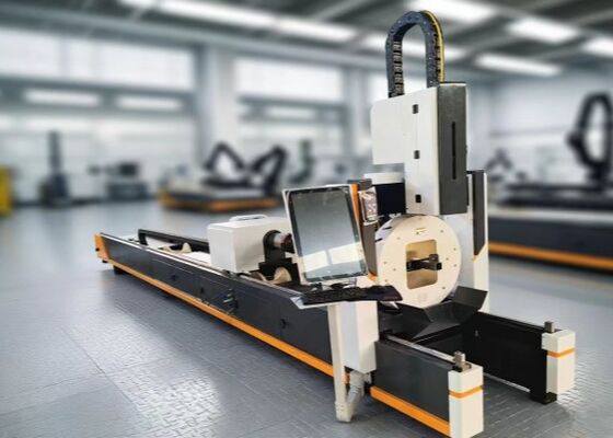 মডেল LC2412 CNC লেজার টিউব কাটিং মেশিন MAX6000 লেজার পাওয়ার ব্যবহার করে