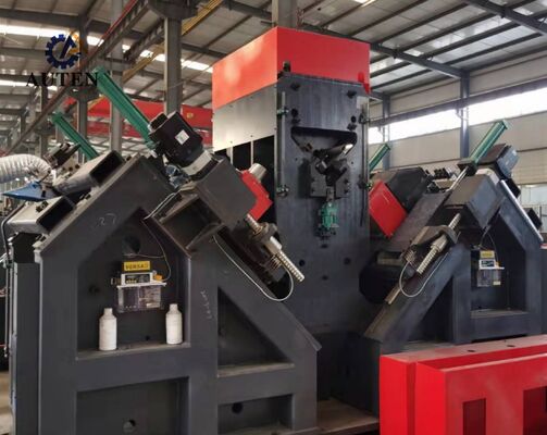 মডেল ADM2532 সিএনসি এঙ্গেল ড্রিলিং এবং মার্কিং মেশিন BT40 ট্যাপার অফ ড্রিলিং স্পিন্ডল